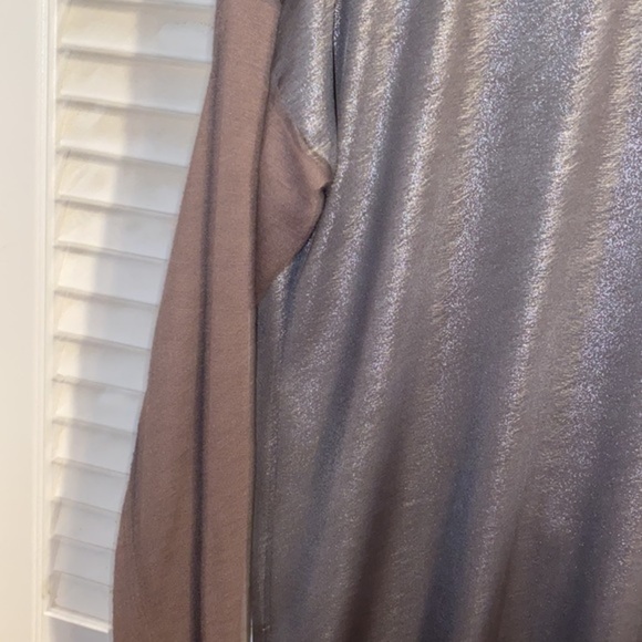 Brand & Label drape blouse - Picture 7 of 8